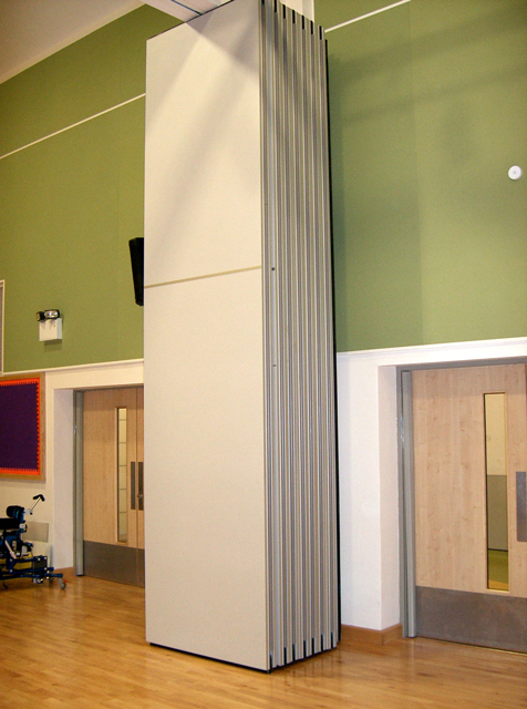 Acoustic movable wall Type 110C with 1 point stacking