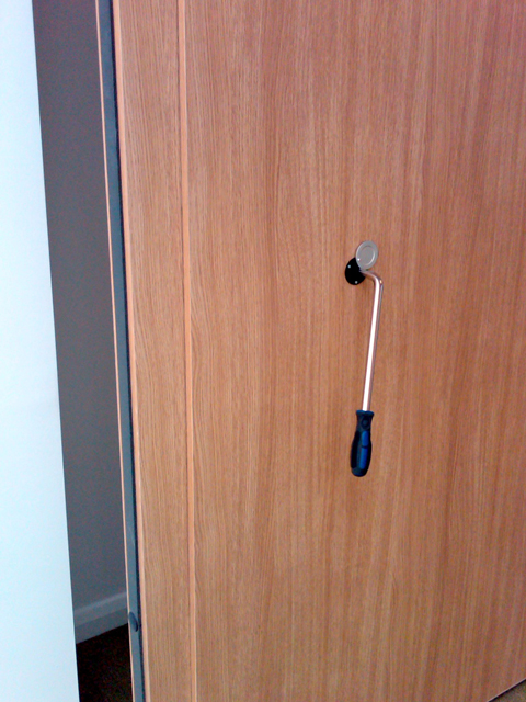 Acoustic movable wall Type 110C with internal telescopic sliding sleeve